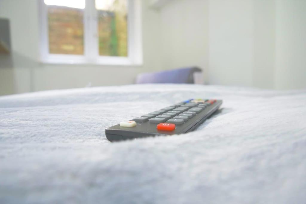 Discover Your Cozy Haven A Perfect Studio Getaway Leamington Spa Esterno foto