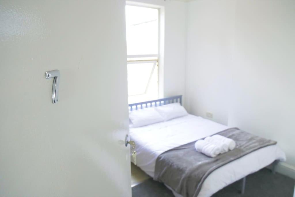 Discover Your Cozy Haven A Perfect Studio Getaway Leamington Spa Esterno foto